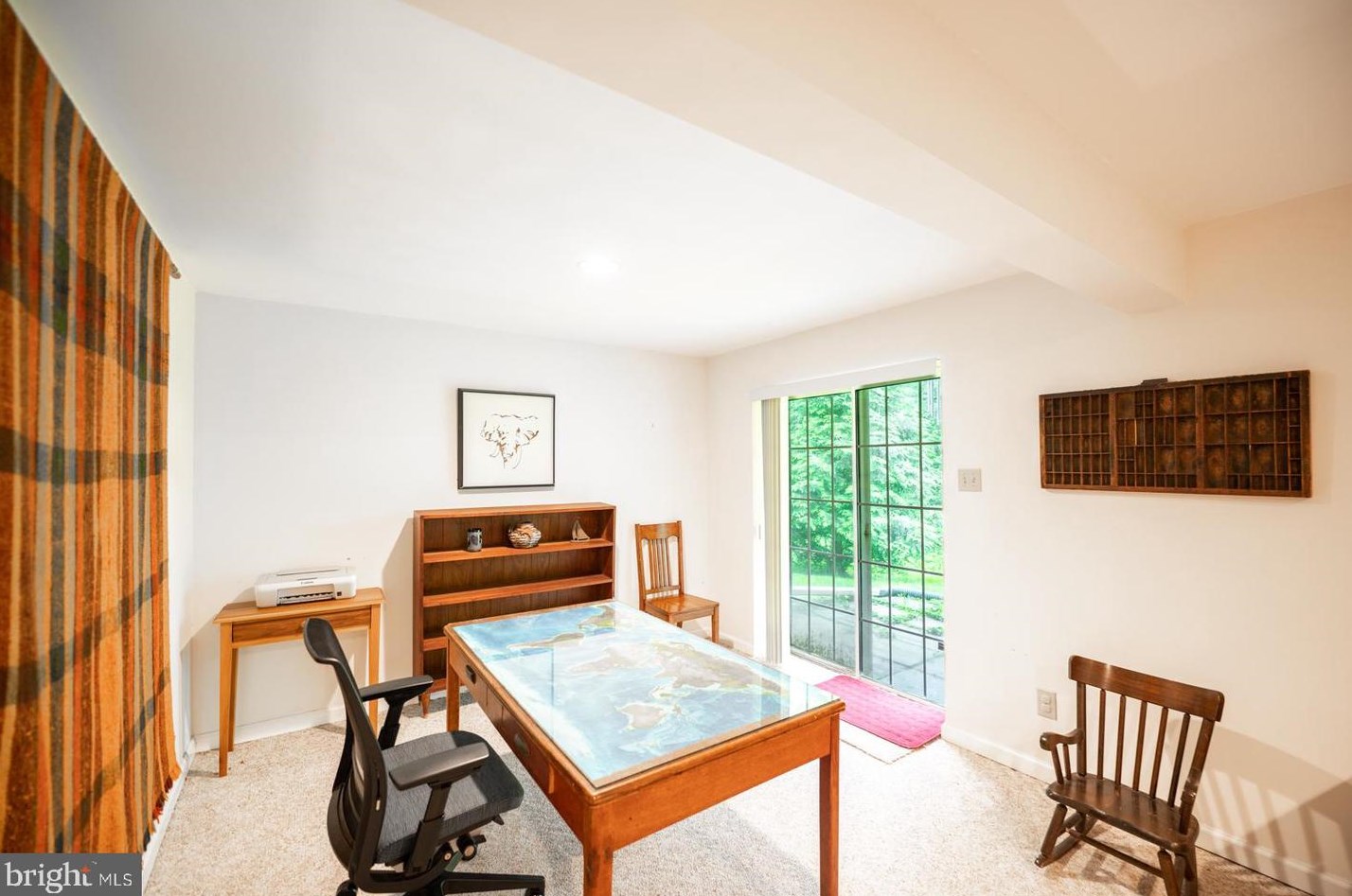 890 Amber Ln, West Chester PA  19382-2241 exterior