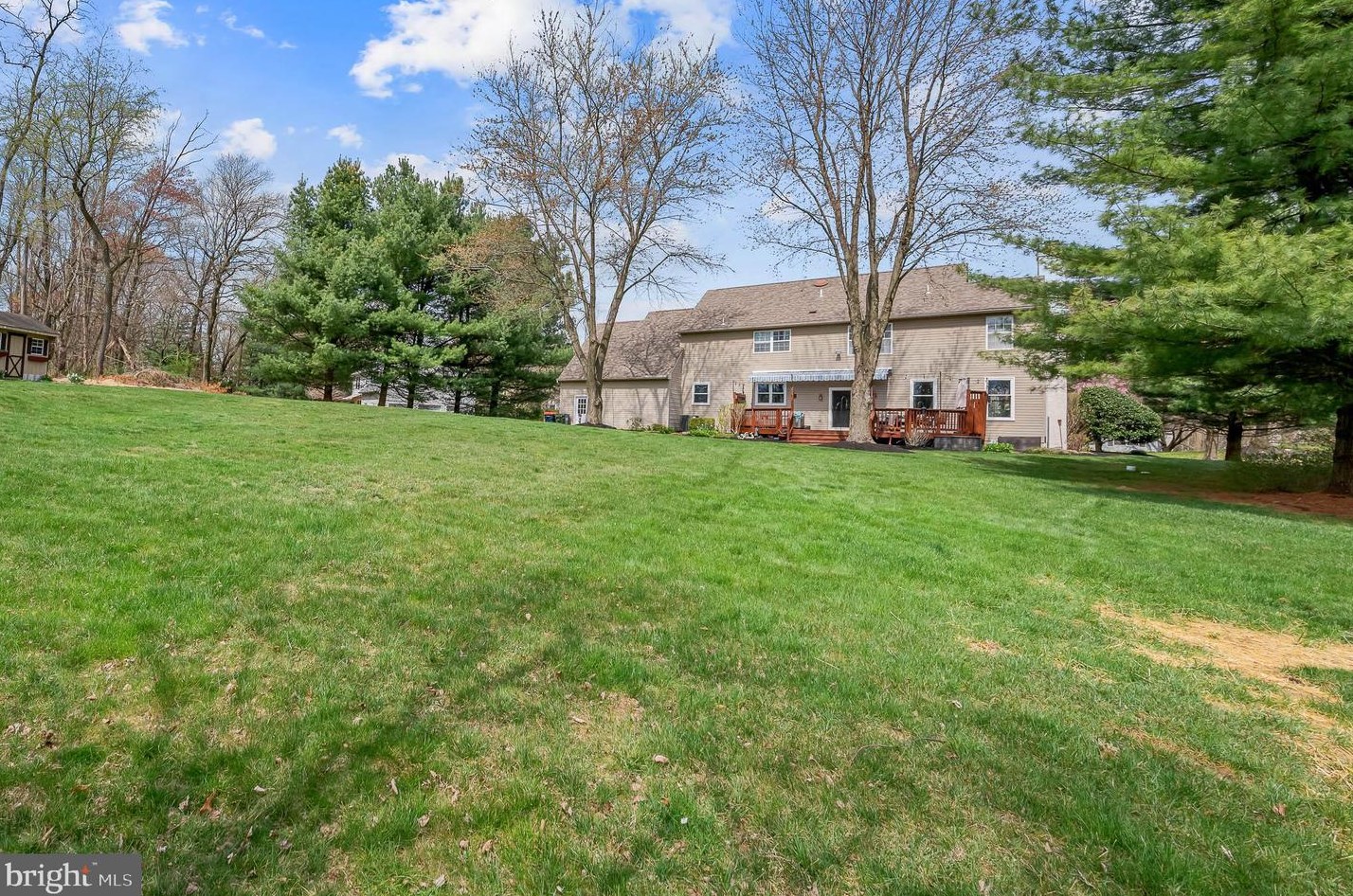 10 Jack Reynolds Way, Avondale PA  19311-1307 exterior