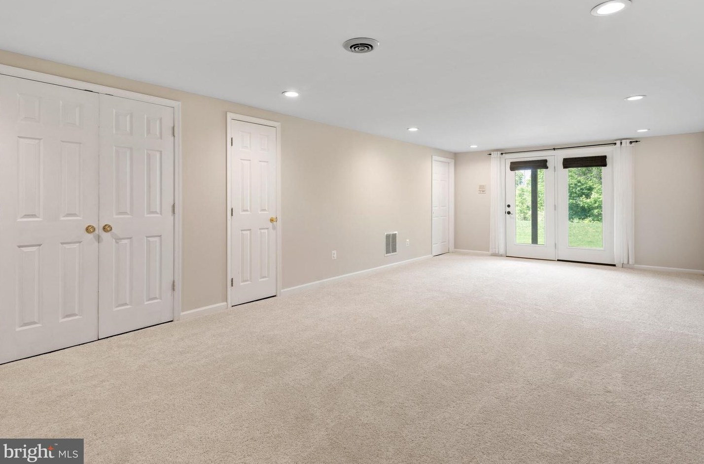 849 Durant Ct, West Chester PA  19380-1722 exterior