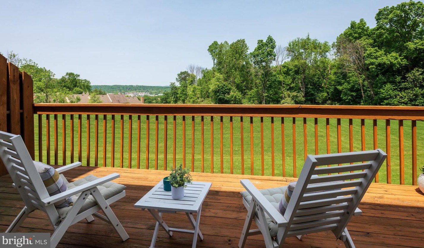 849 Durant Ct, West Chester PA  19380-1722 exterior