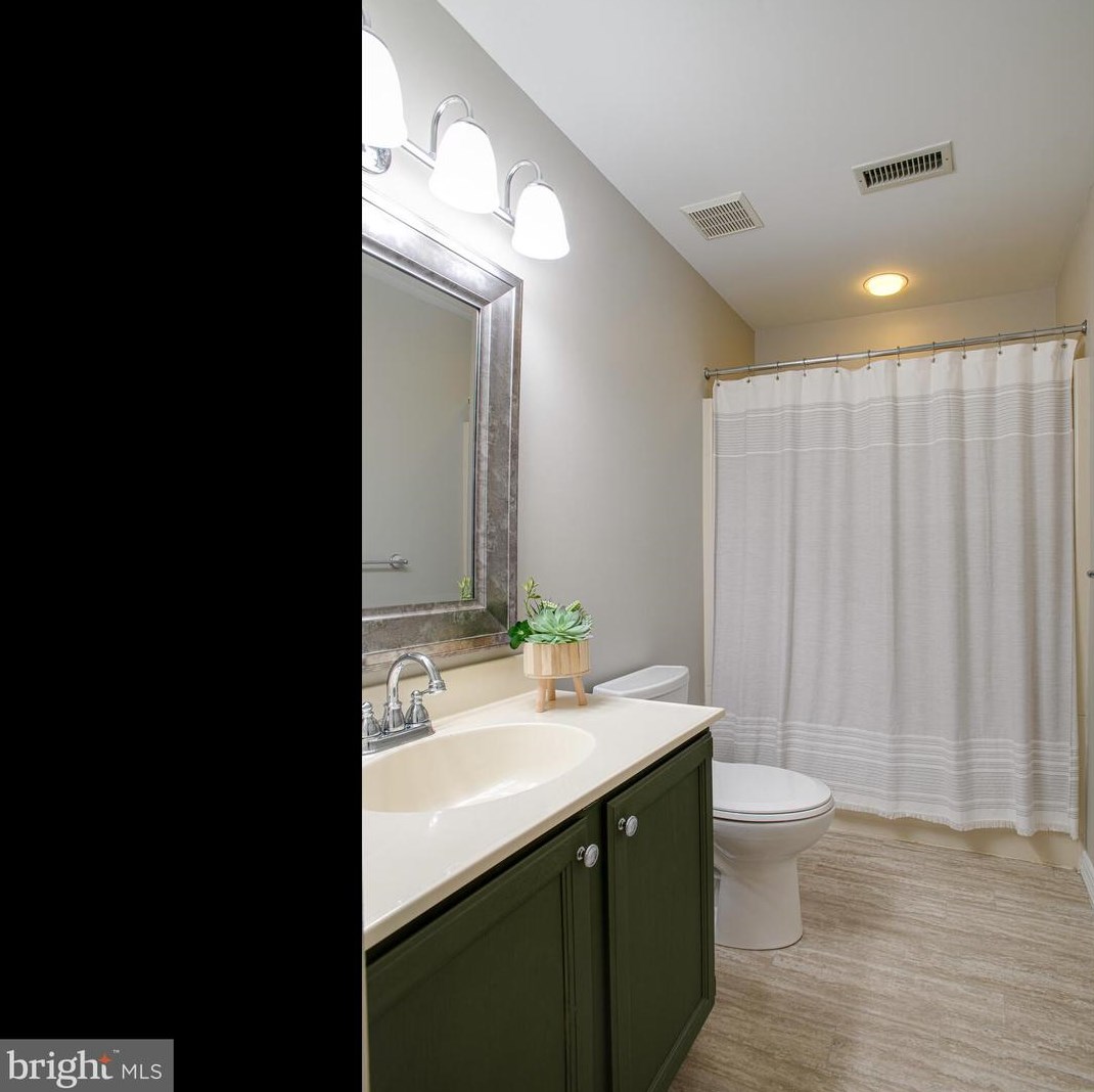 849 Durant Ct, West Chester PA  19380-1722 exterior