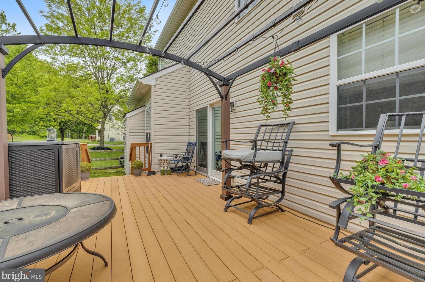 143 Milbury Rd, Romansville PA  19320-5604 exterior