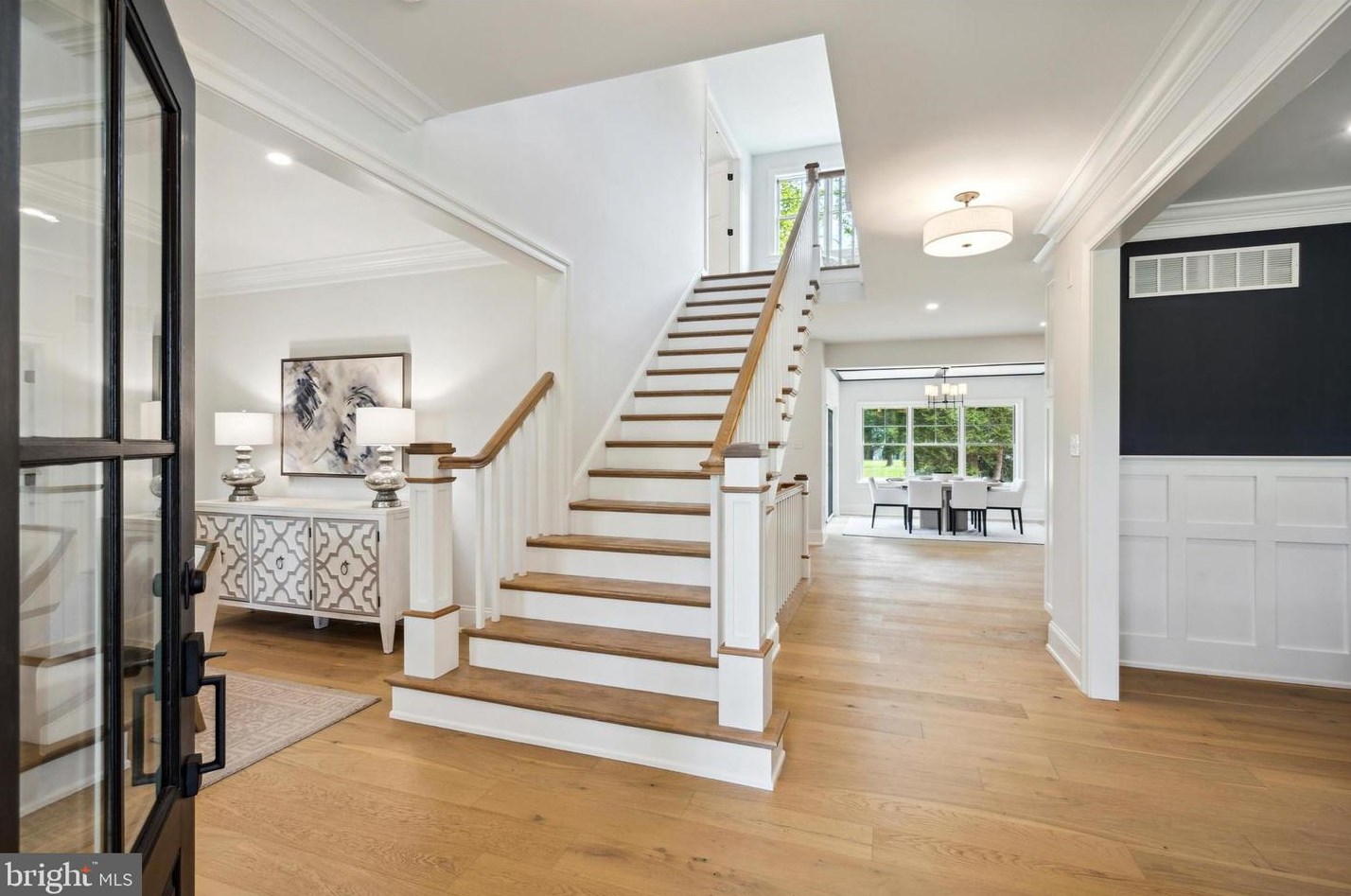 405 Green Hill Ln, Berwyn, PA 19312