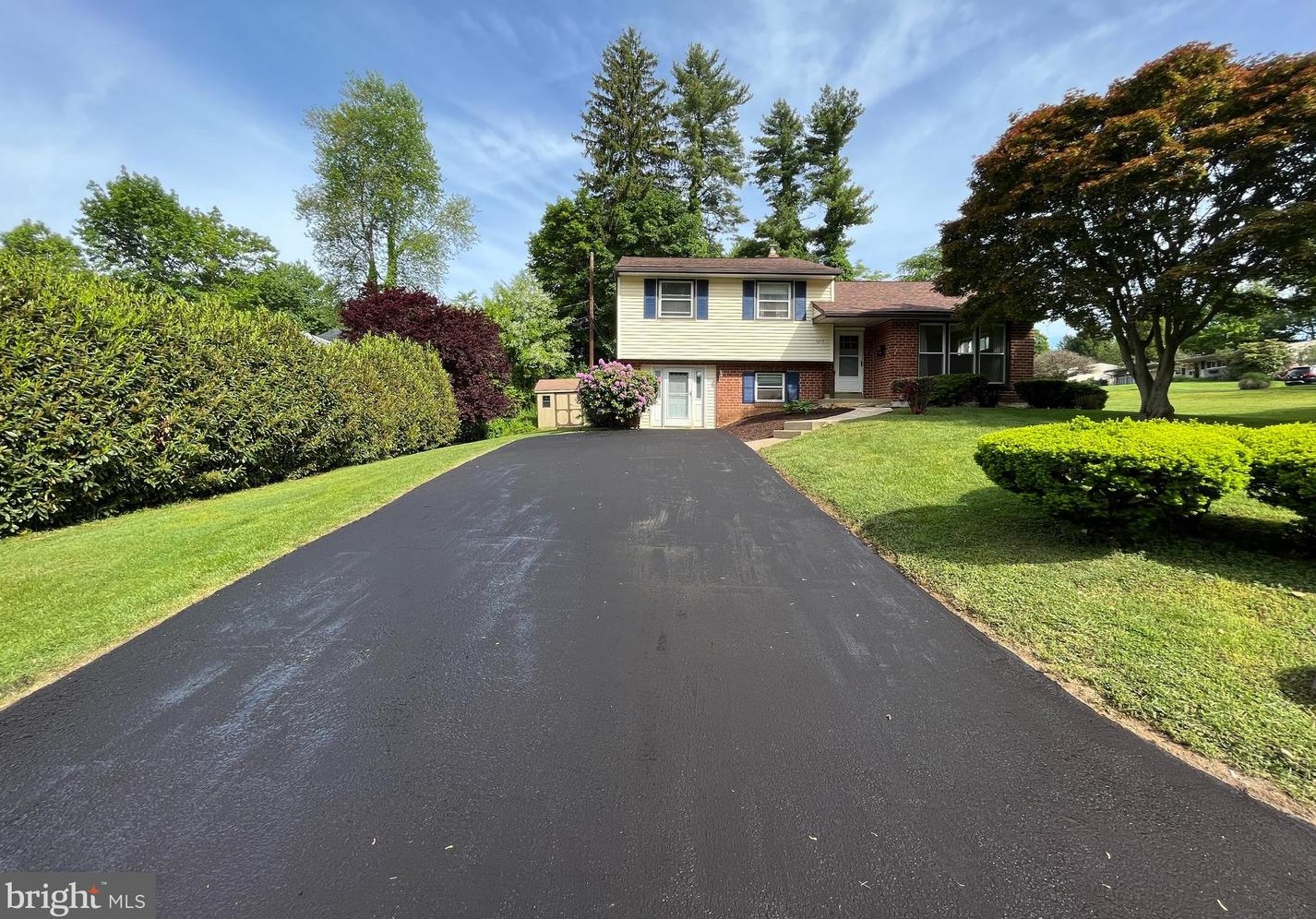 1213 Farmington Ln, West Chester PA  19380-4606 exterior