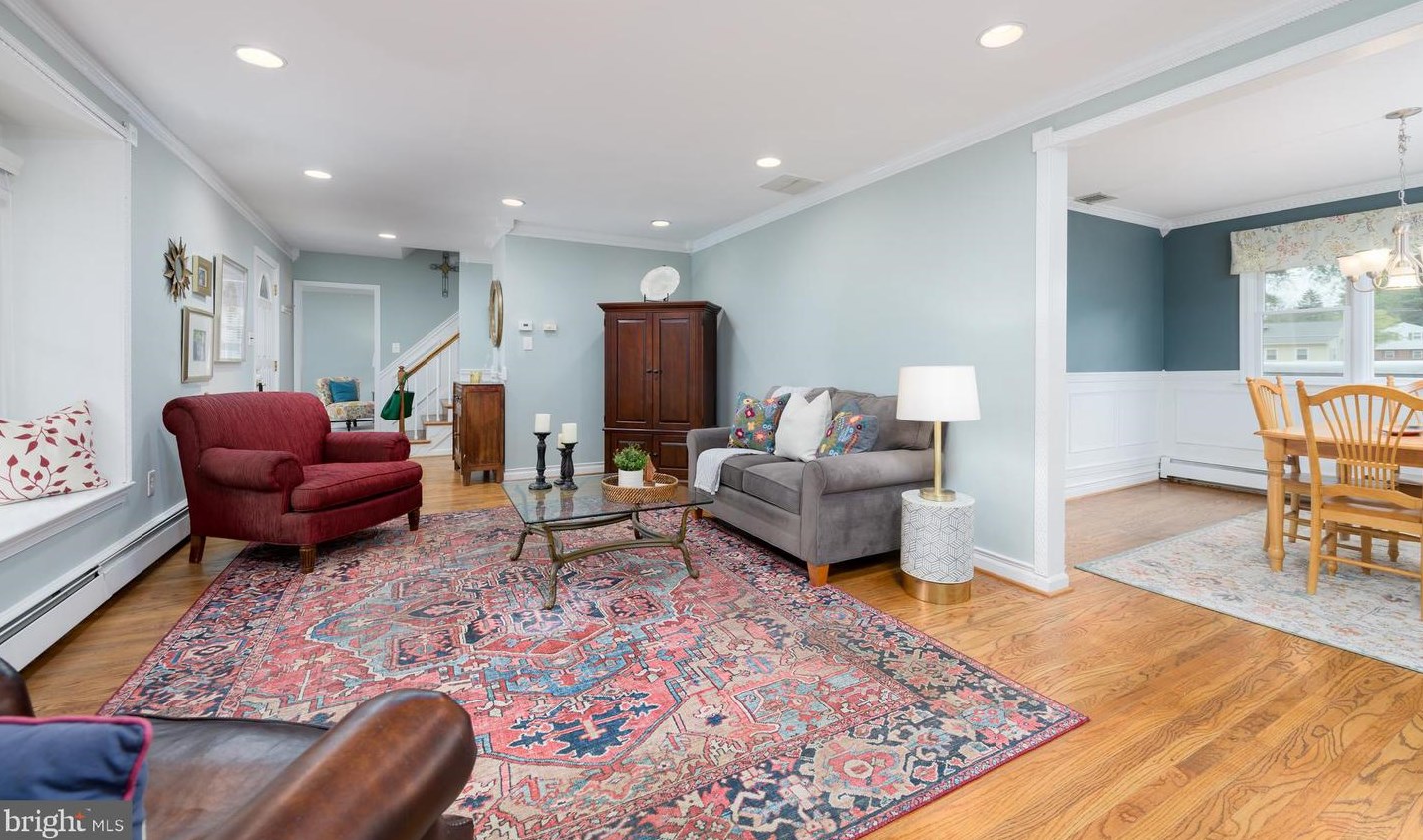 106 Glendale Rd, Exton PA 19341-1542 exterior