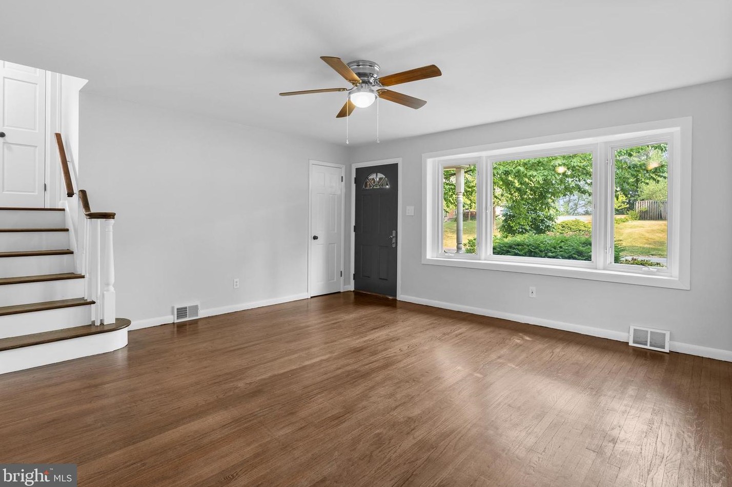 1128 Laurel Dr, West Chester PA  19380-4035 exterior