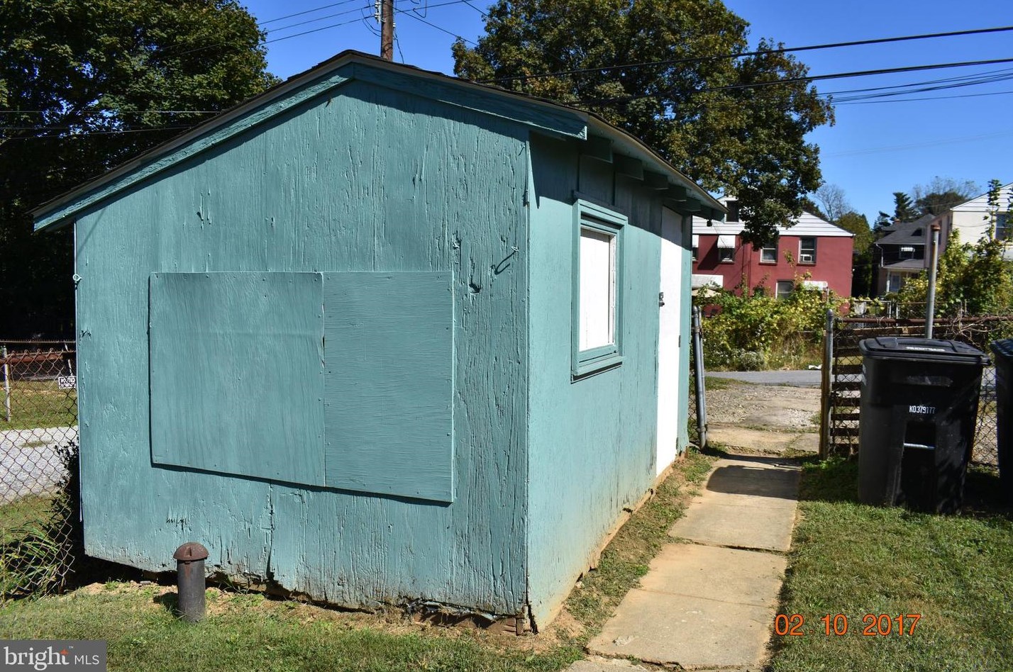 99 Chester Ave, Romansville PA  19320-3668 exterior