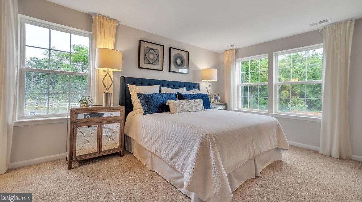 852 Cotrel Ln, Coatesville PA  19320-6604 exterior