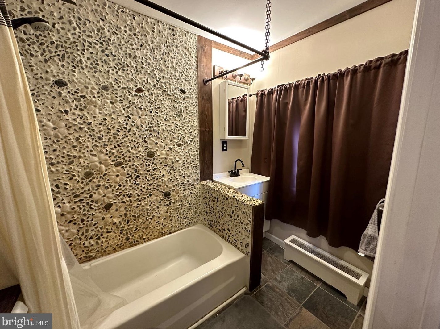 64 Pennsylvania Ave, Coatesville PA  19320-3678 exterior