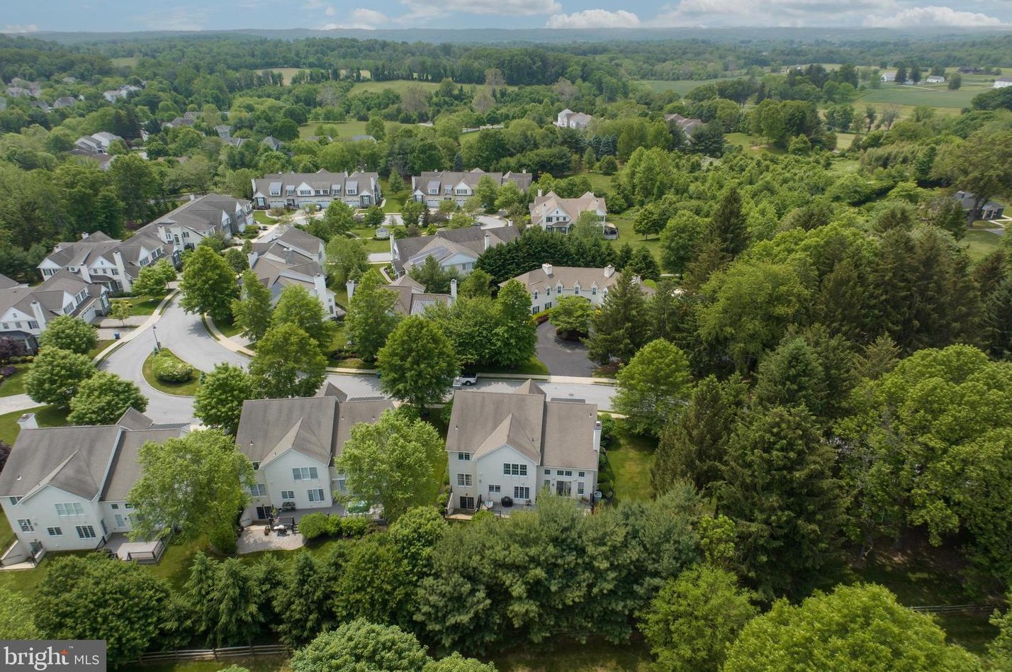 201 Caleb Dr, West Chester PA  19382-6177 exterior