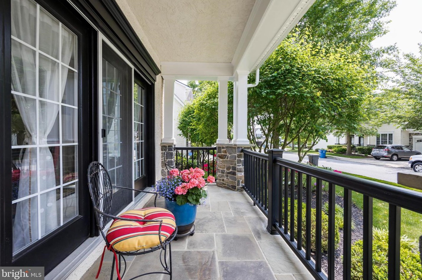 201 Caleb Dr, West Chester PA  19382-6177 exterior