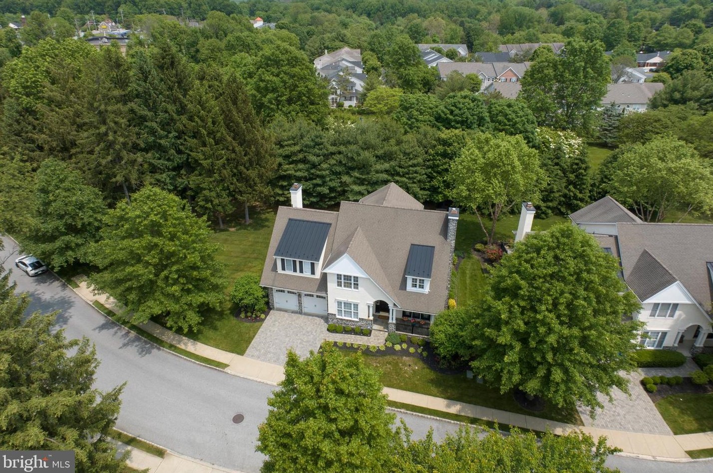 201 Caleb Dr, West Chester PA  19382-6177 exterior