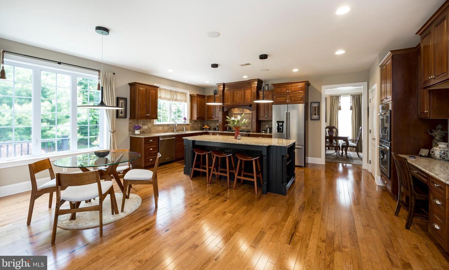 201 Caleb Dr, West Chester PA  19382-6177 exterior