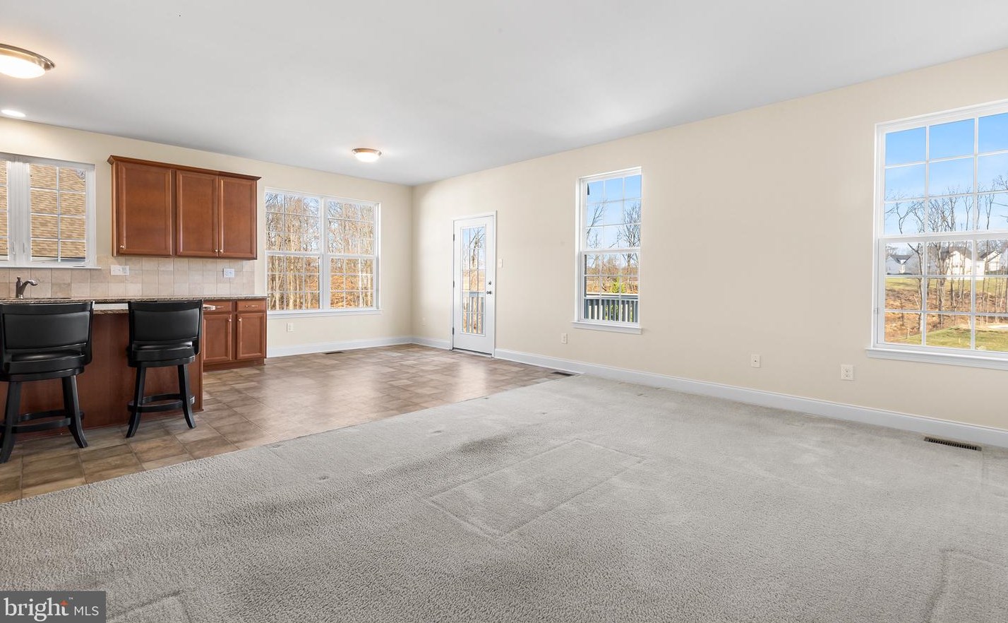 429 Lockport Ln, Coatesville PA  19320-6544 exterior