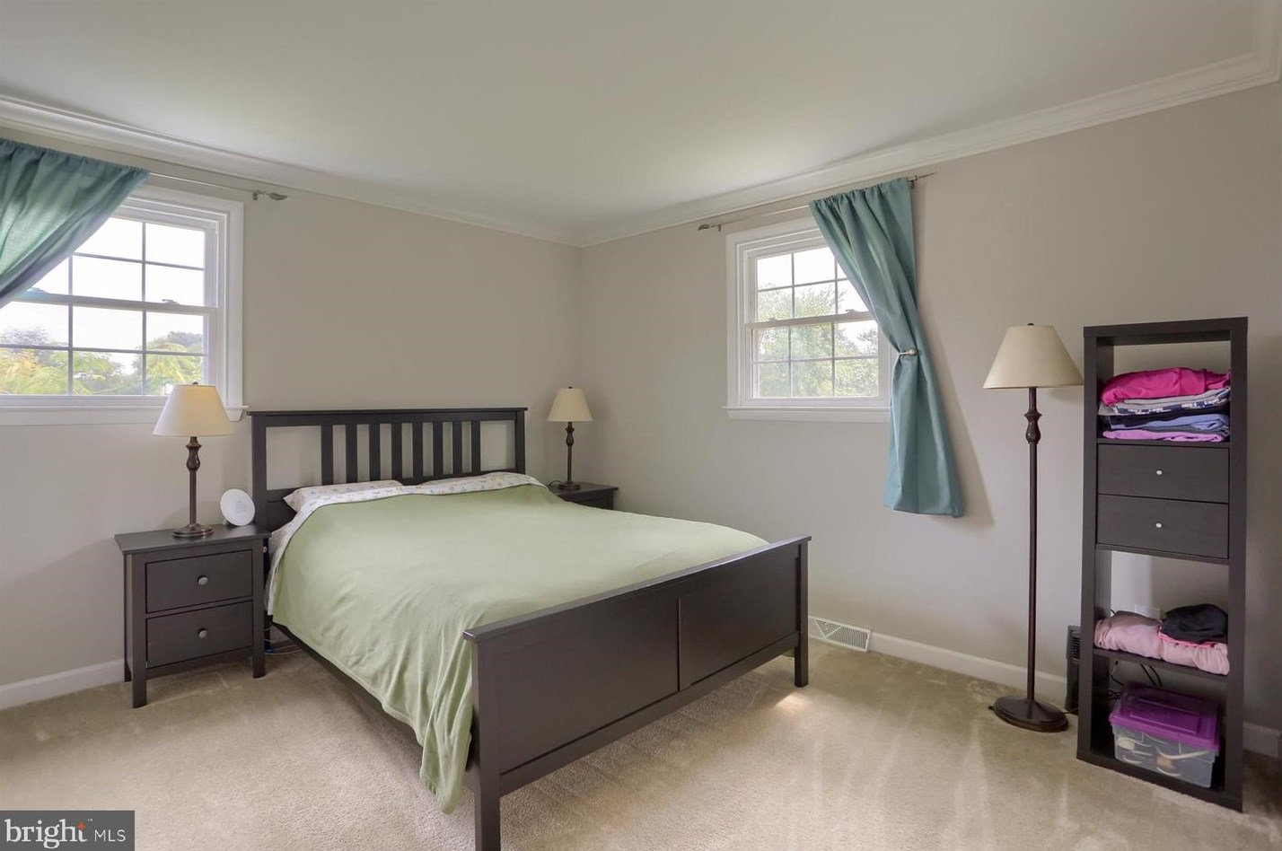 892 Chestnut St, Coatesville PA  19320-3317 exterior