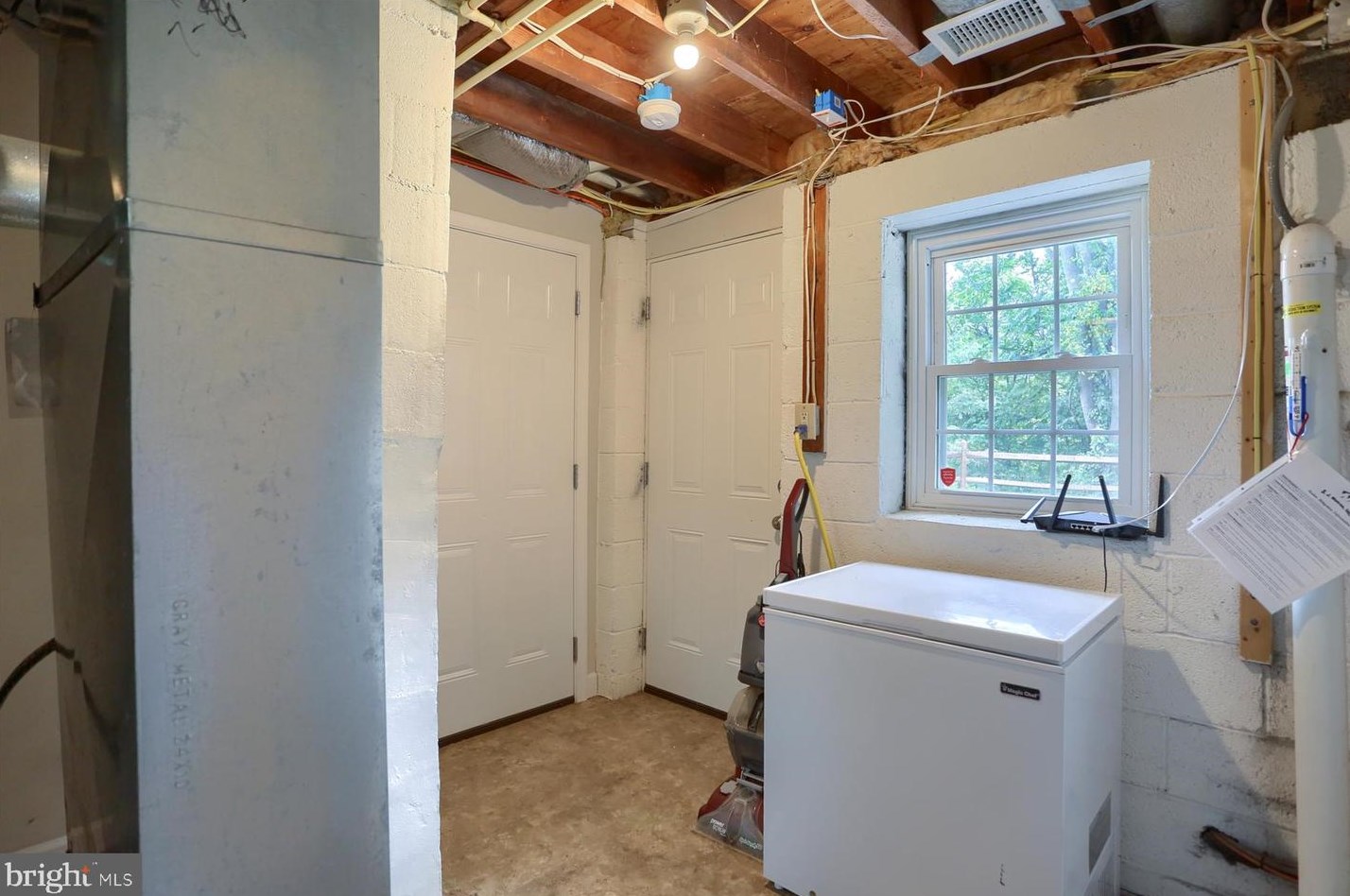 892 Chestnut St, Coatesville PA  19320-3317 exterior