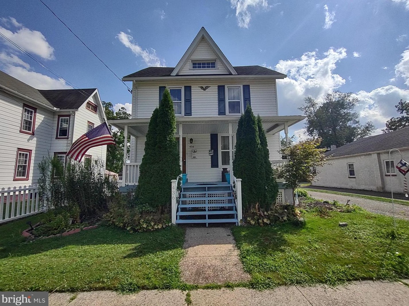 436 Broad St, Oxford PA 19363-1617 exterior