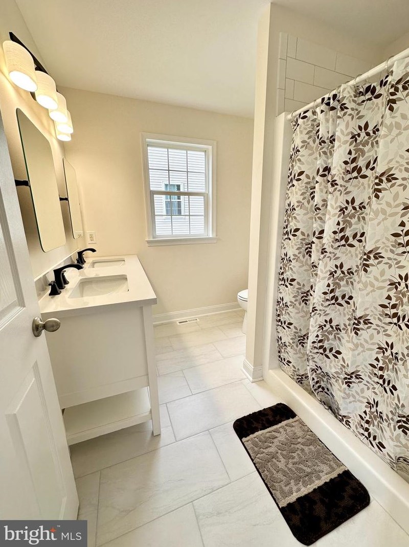 133 Country Run Dr, Romansville PA  19320-3069 exterior