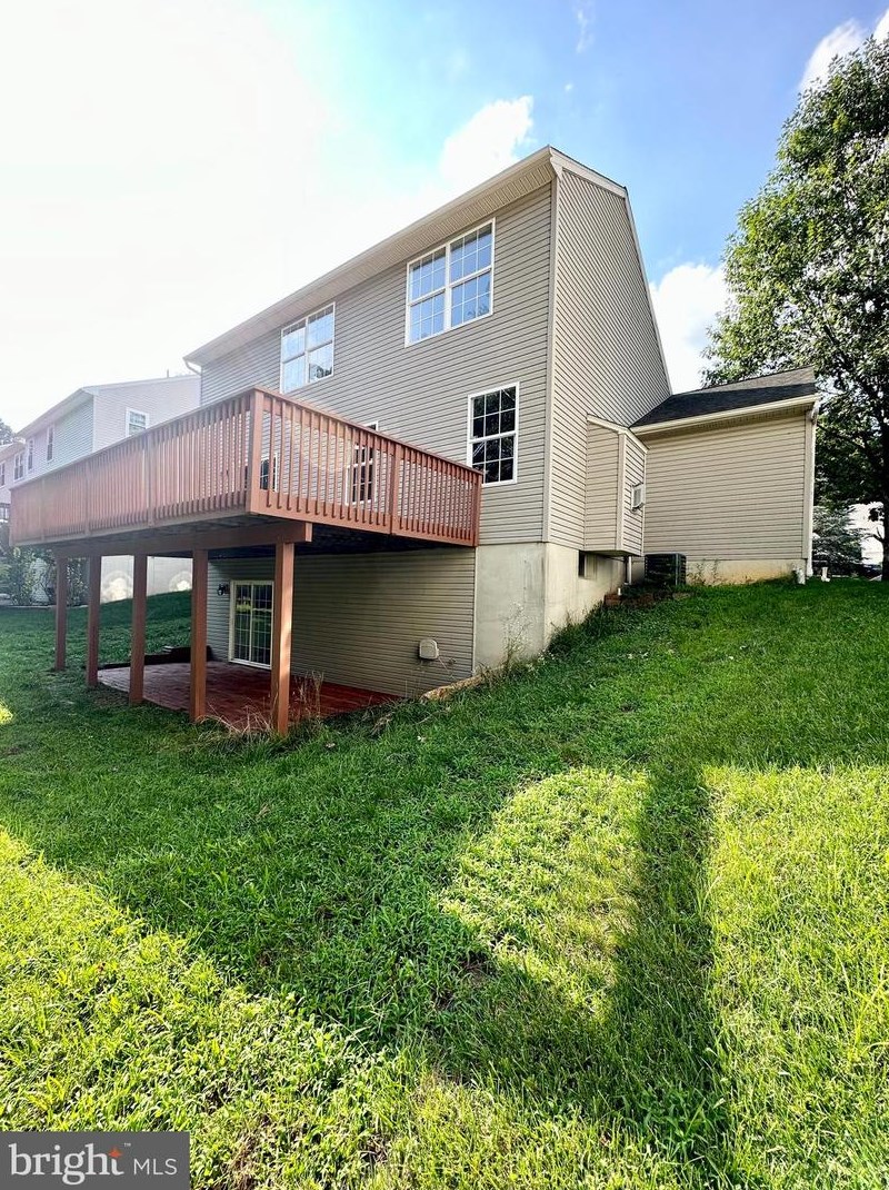 133 Country Run Dr, Romansville PA  19320-3069 exterior