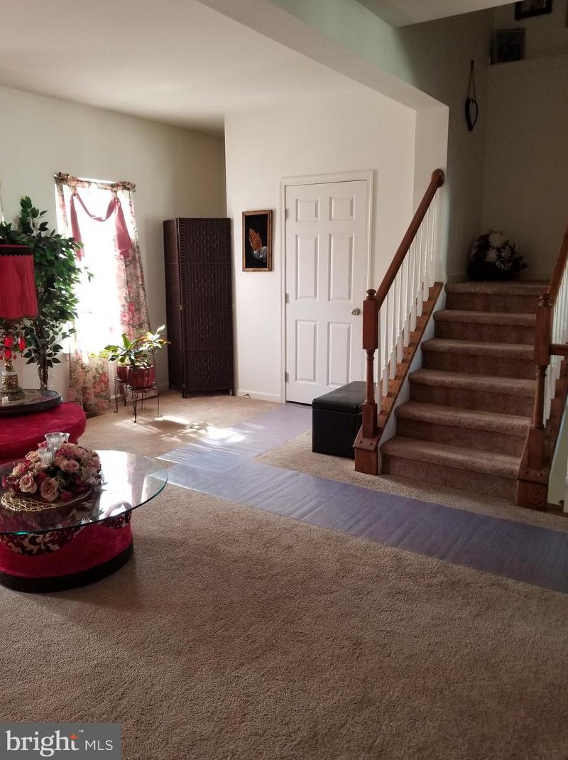 29 Tuxford Ln, Romansville PA  19320-1635 exterior