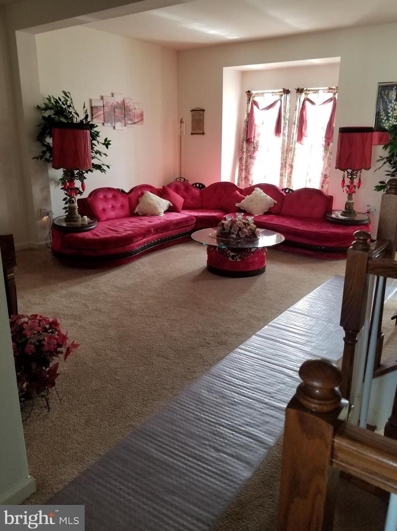 29 Tuxford Ln, Romansville PA  19320-1635 exterior