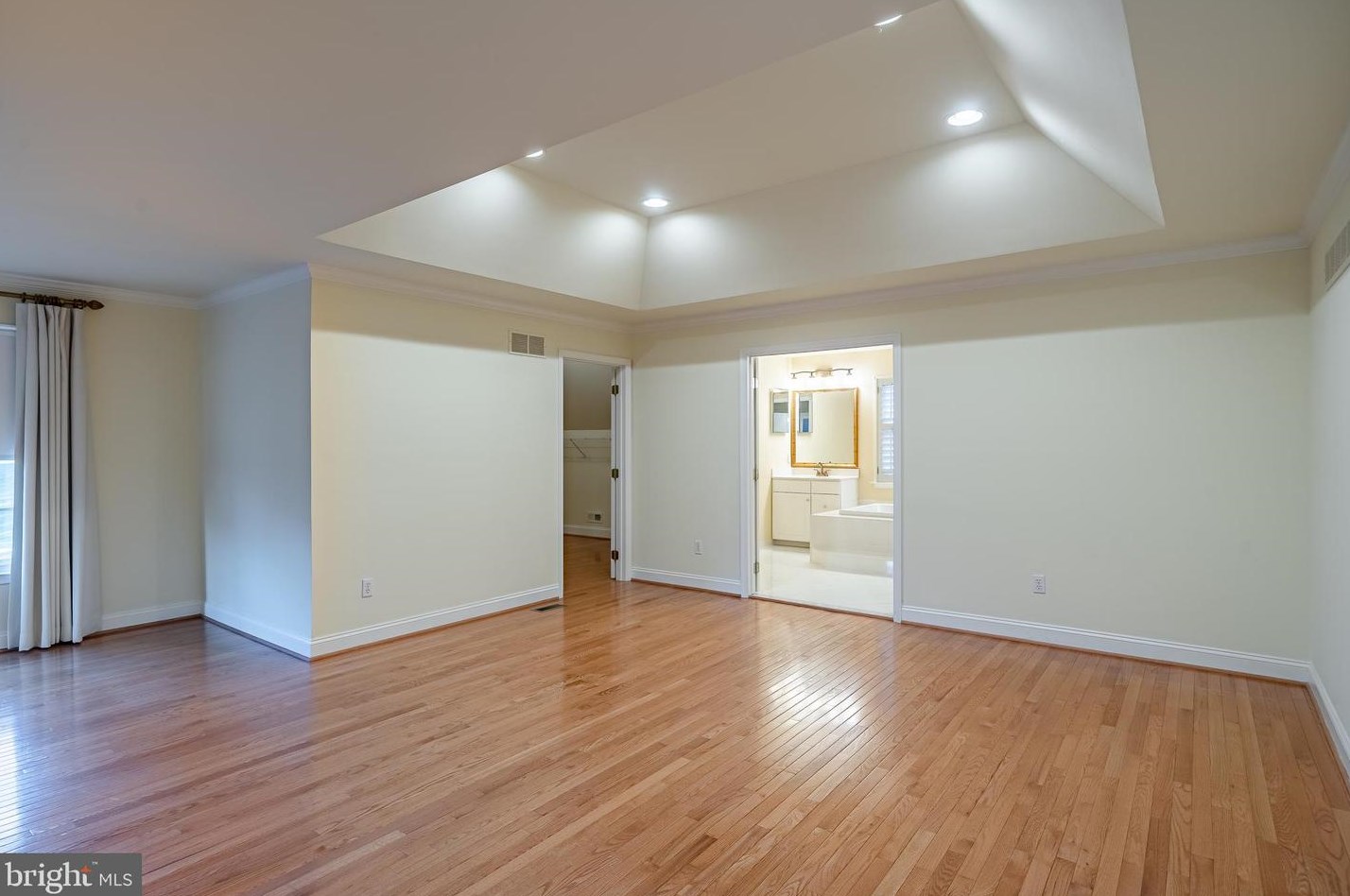 202 Ridge Crest Dr, West Chester PA  19382-1965 exterior