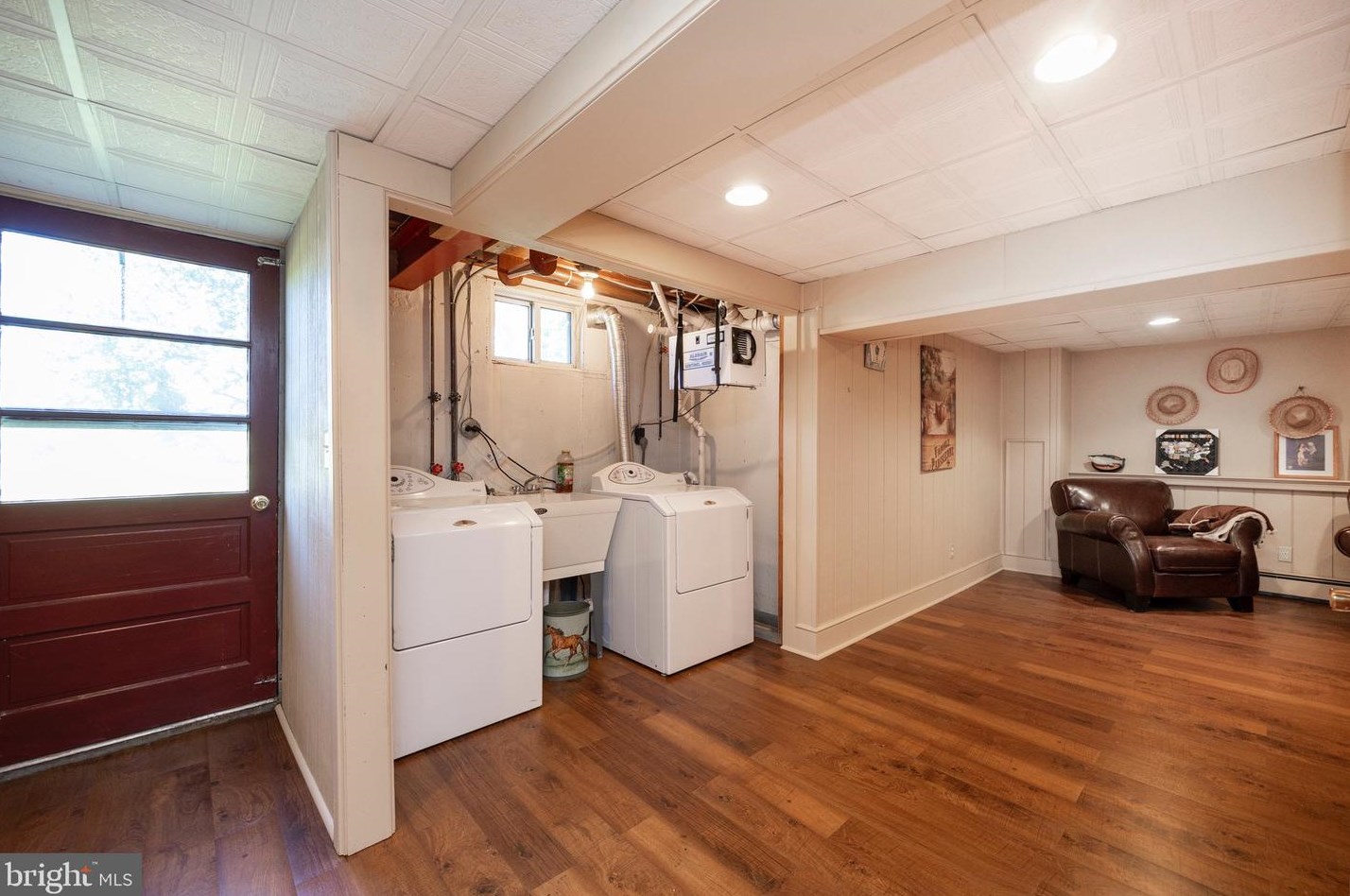 871 Chester Dr, Pottstown PA 19465-7518 exterior