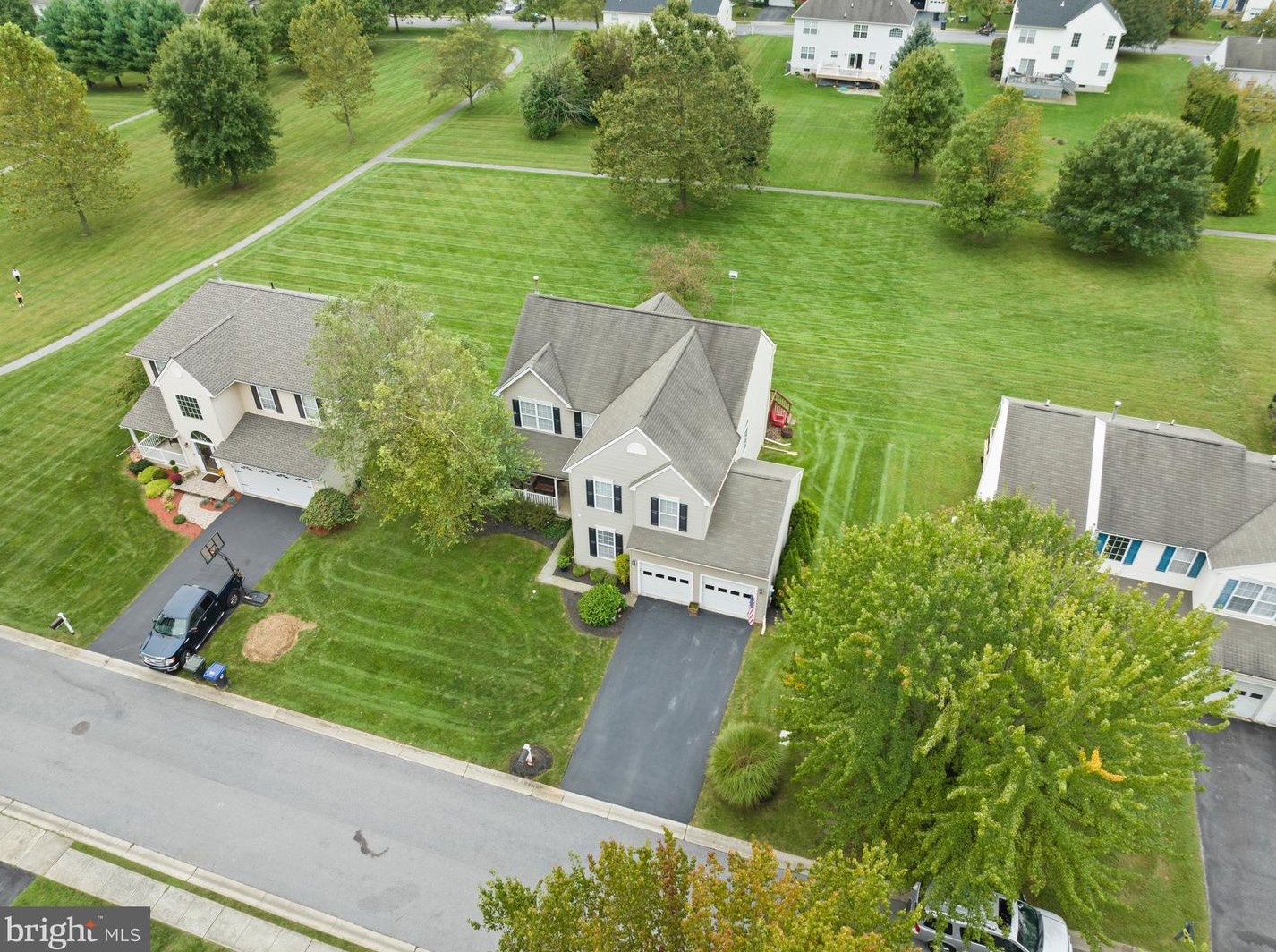 31 Danbury Cir, Coatesville PA  19320-5612 exterior