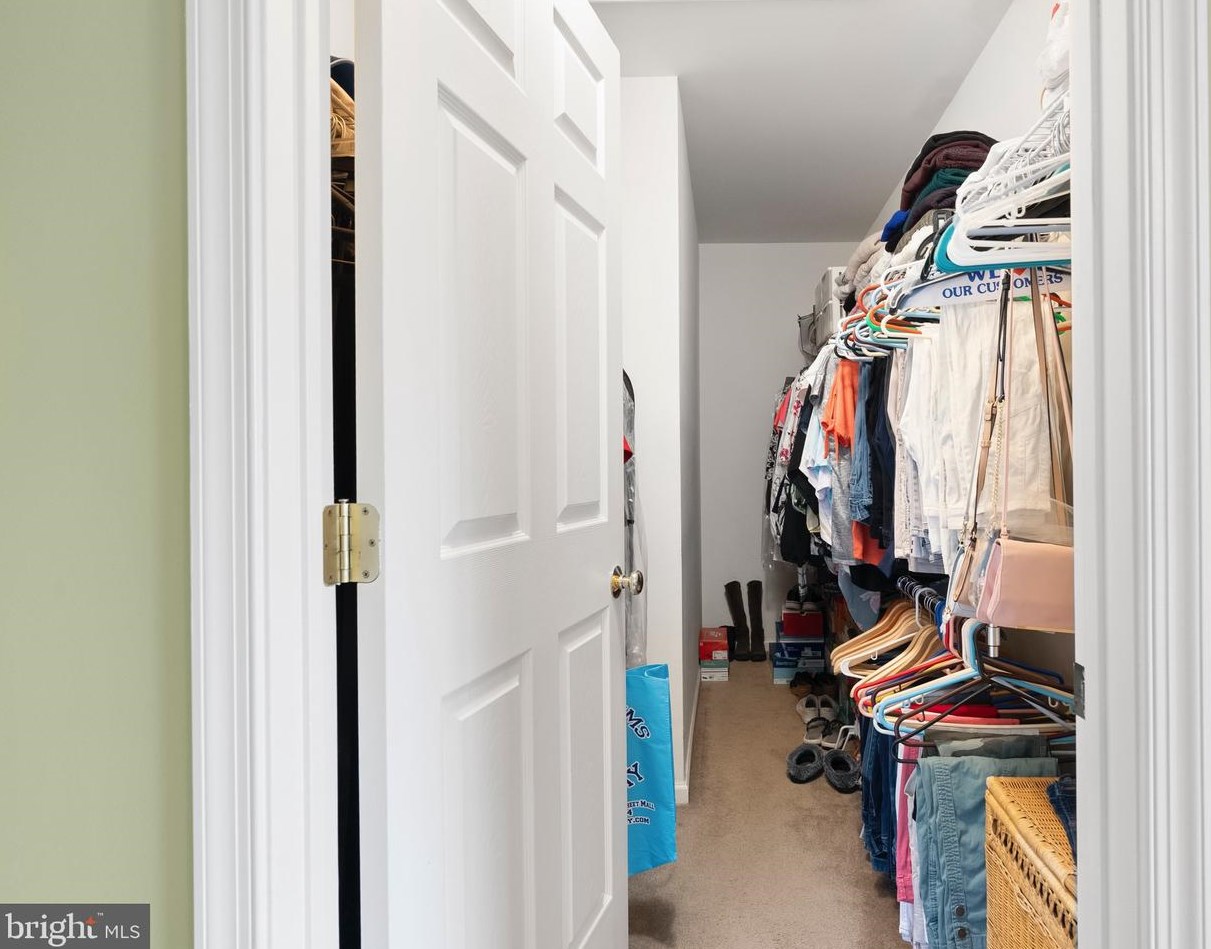 31 Danbury Cir, Coatesville PA  19320-5612 exterior