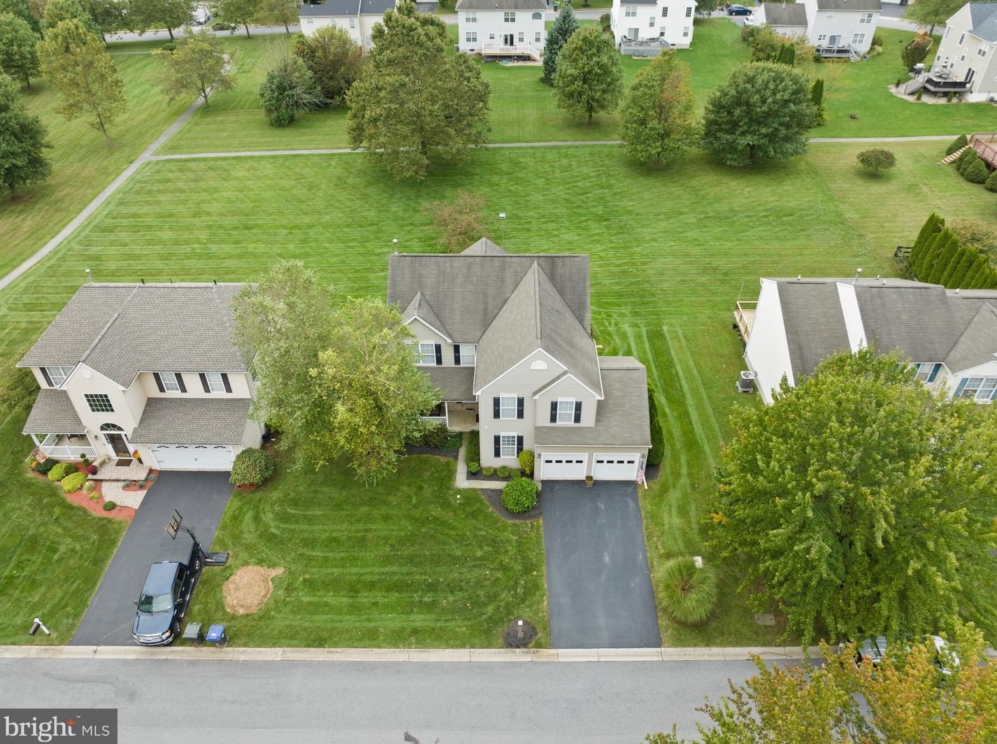 31 Danbury Cir, Coatesville PA  19320-5612 exterior