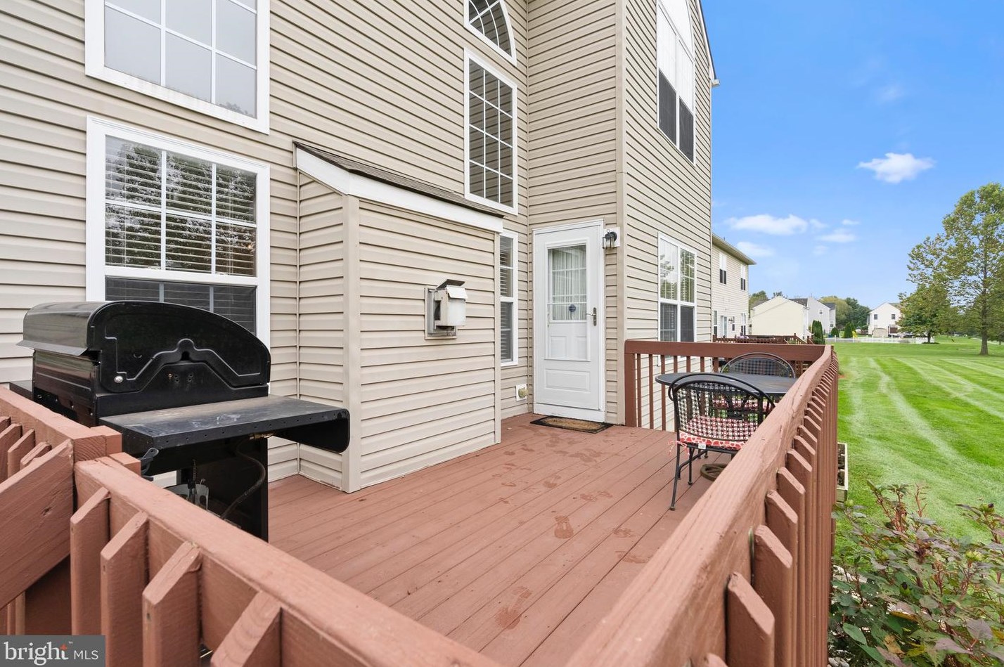 31 Danbury Cir, Coatesville PA  19320-5612 exterior