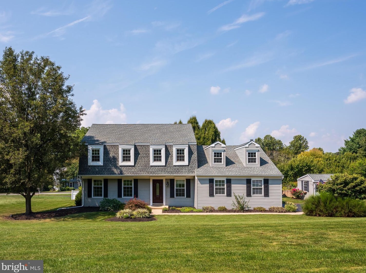 406 Pne Crk Rd, Exton PA 19341-1433 exterior