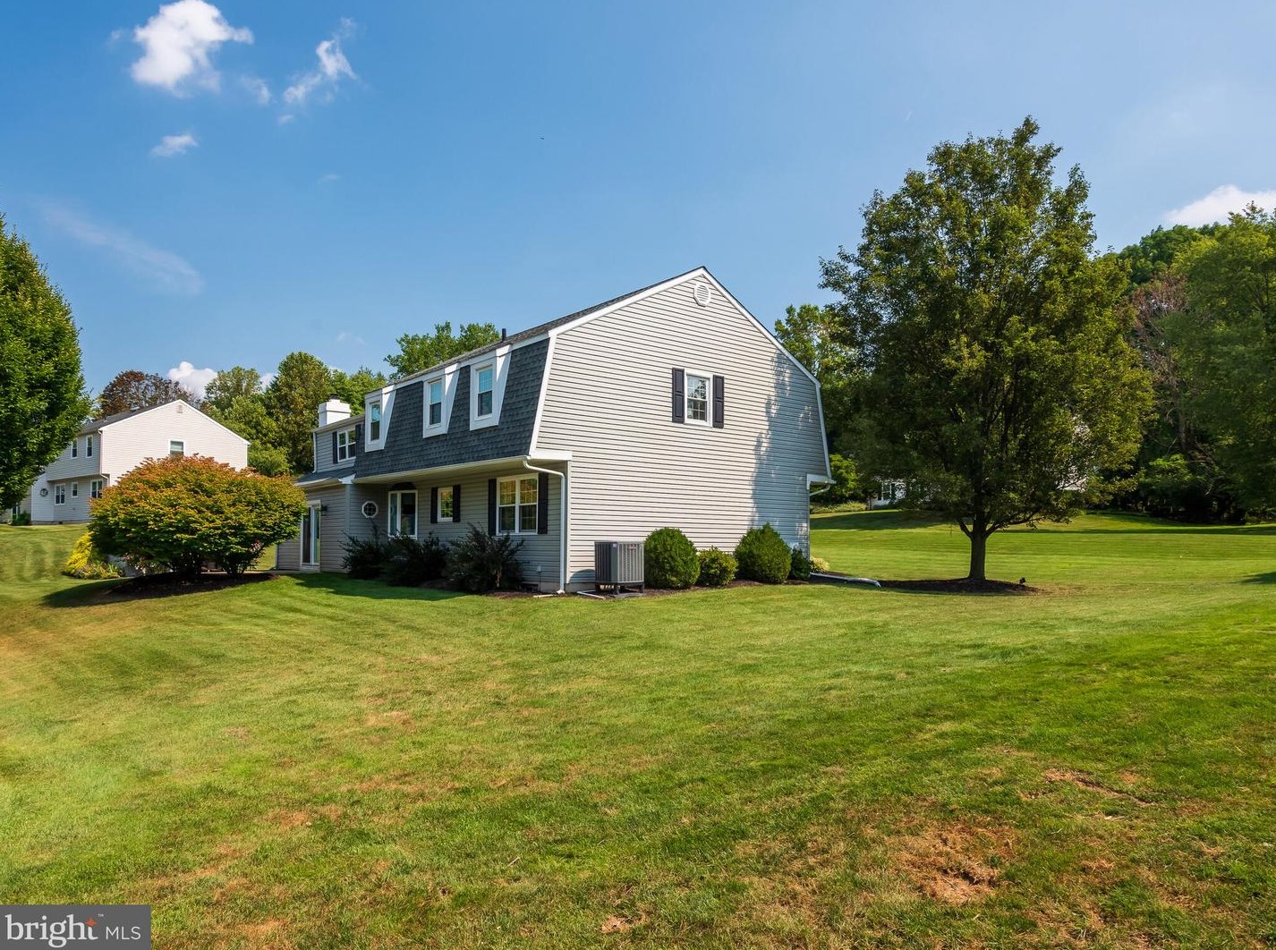 406 Pne Crk Rd, Exton PA 19341-1433 exterior