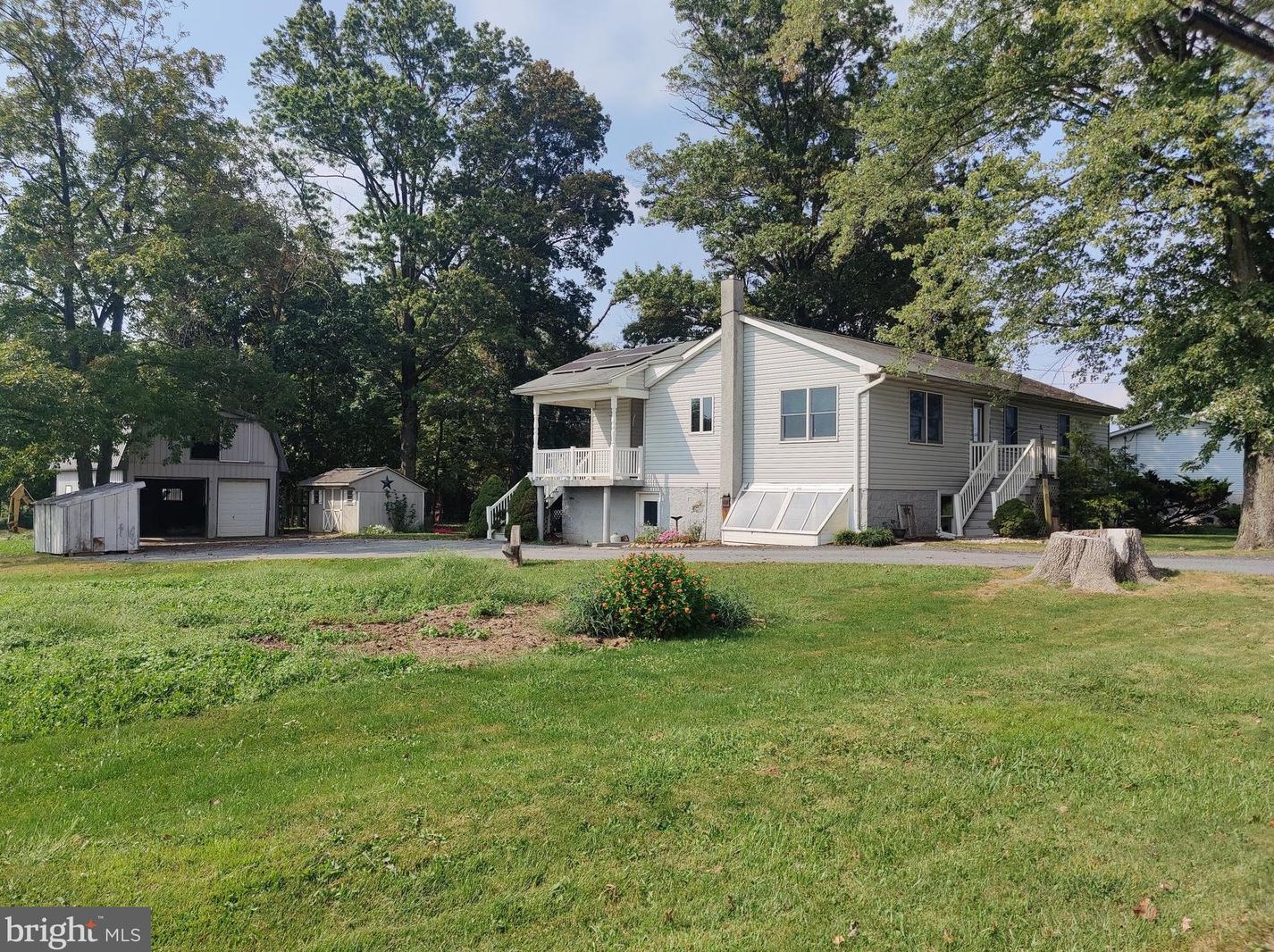 181 White School Rd, Honey Brook PA  19344-9793 exterior