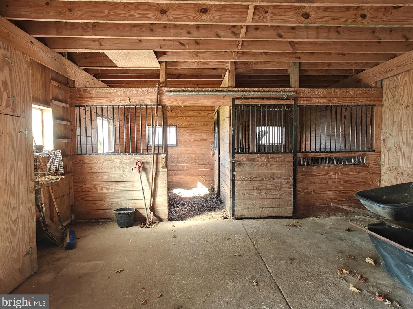 181 White School Rd, Honey Brook PA  19344-9793 exterior