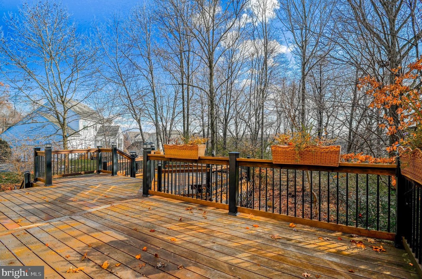 122 Sidesaddle Ln, Coatesville PA  19320-4555 exterior