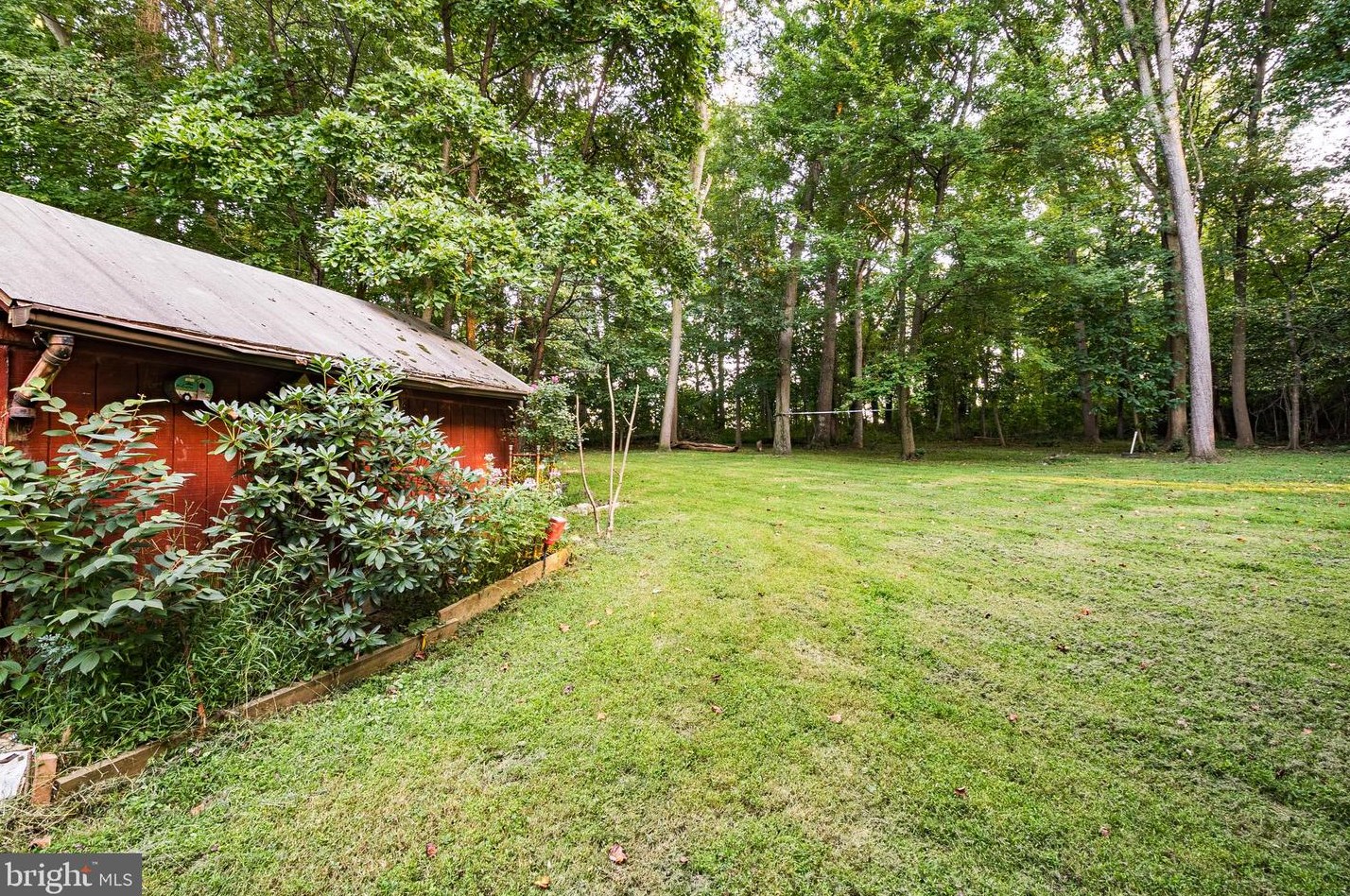 219 Elk Creek Rd, Oxford PA 19363-4221 exterior