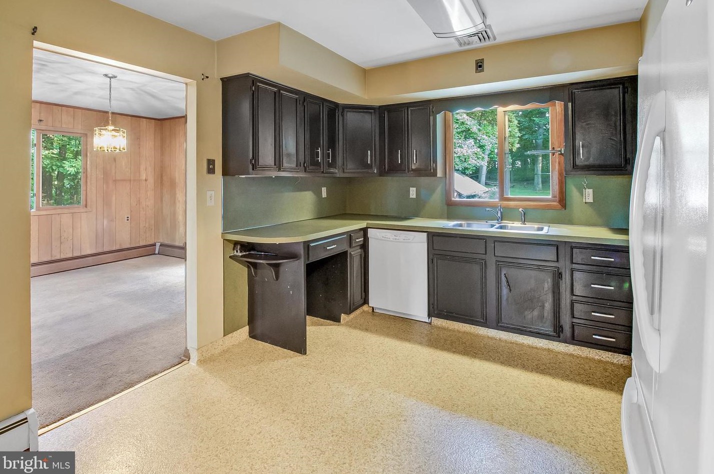 219 Elk Creek Rd, Oxford PA 19363-4221 exterior