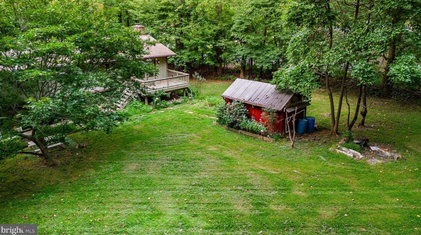 219 Elk Creek Rd, Oxford PA 19363-4221 exterior