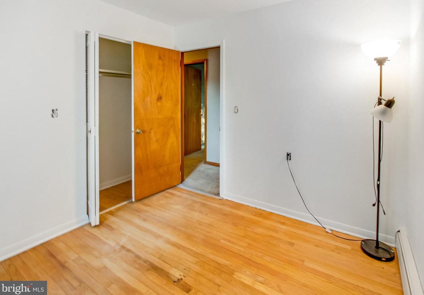 219 Elk Creek Rd, Oxford PA 19363-4221 exterior