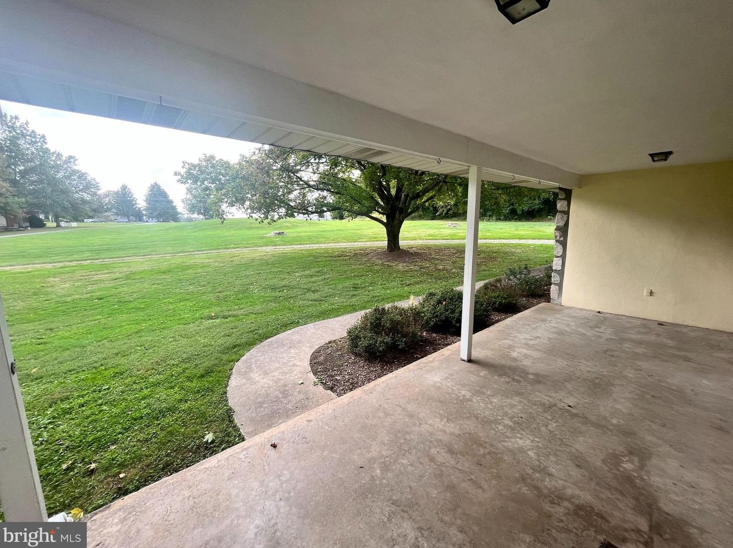 337 Ridge Rd, Spring City PA  19475-2804 exterior