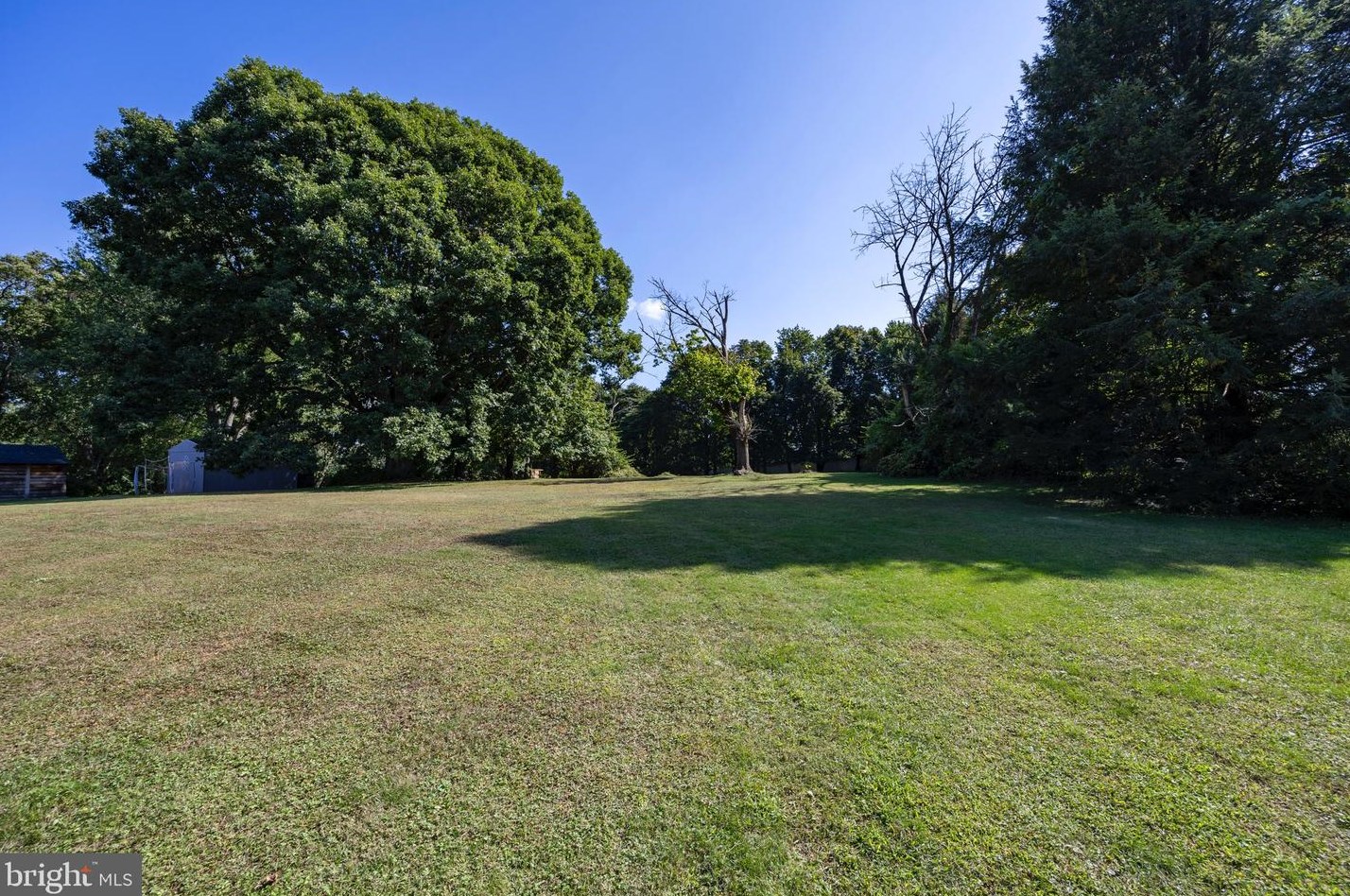 1610 Williams Way, West Chester PA  19380-6636 exterior