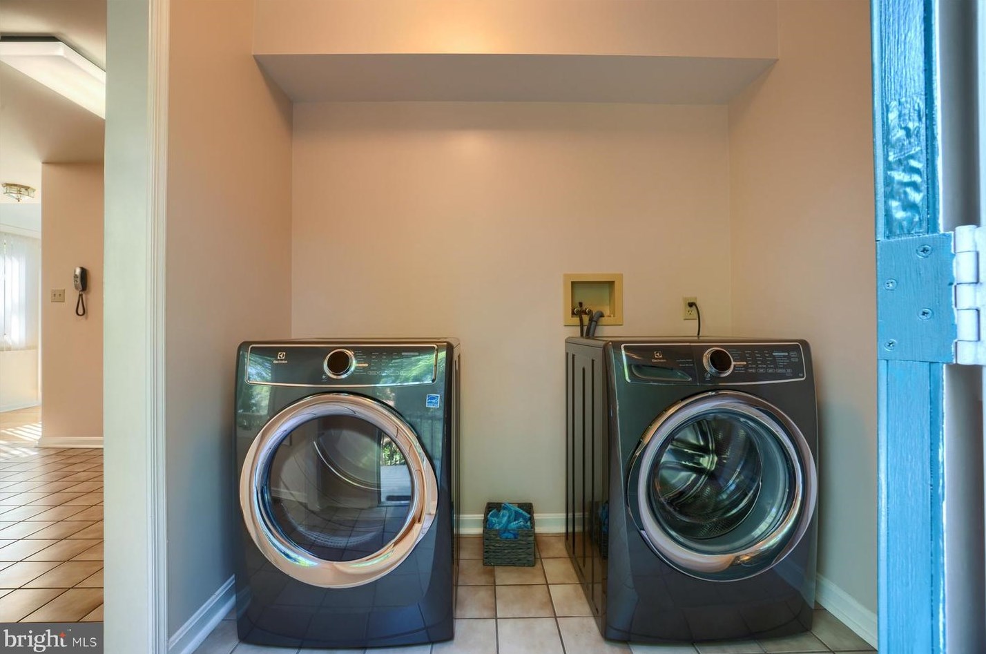 102 Brandywine Dr, Romansville PA  19320-1027 exterior