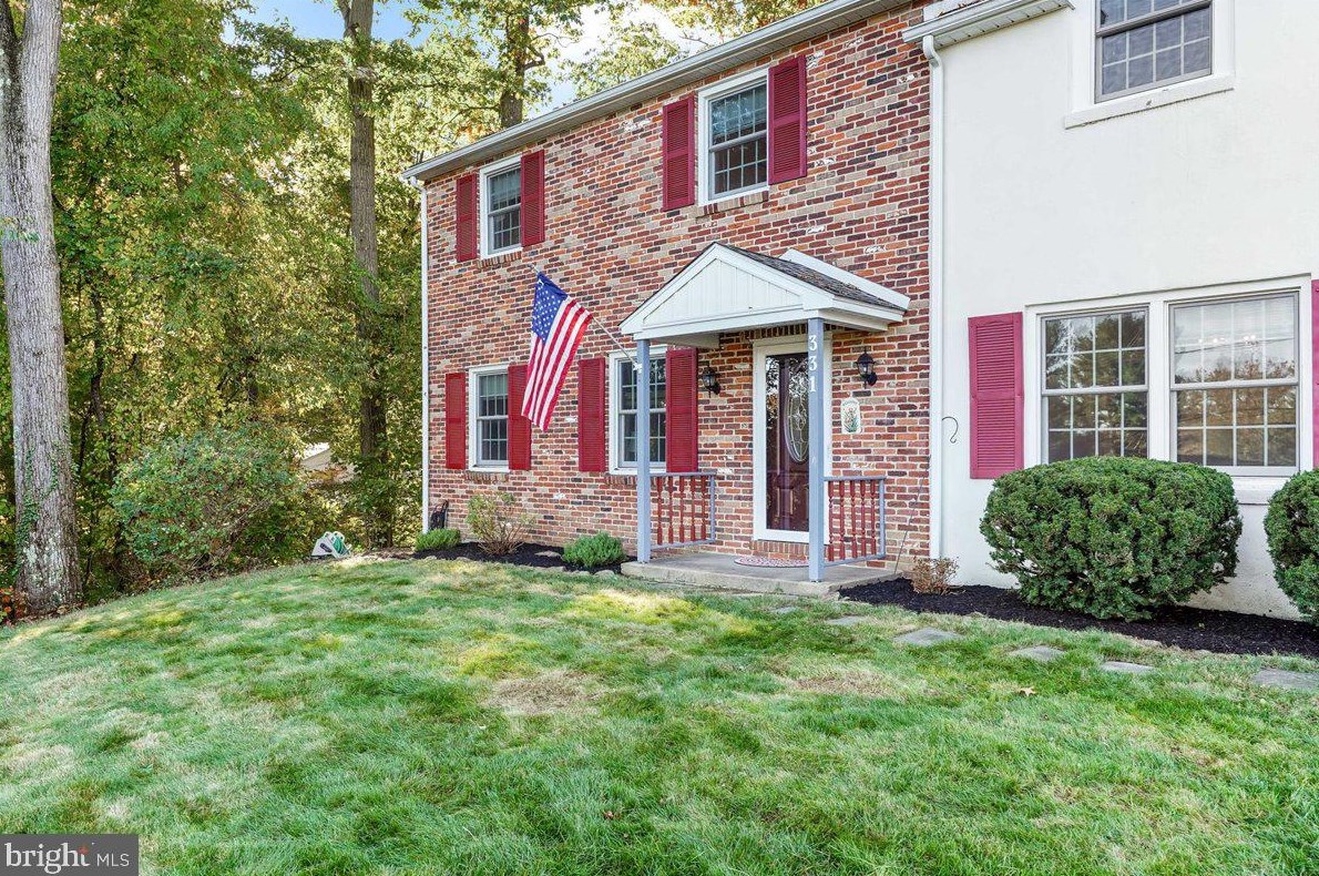 331 Caswallen Dr, West Chester PA  19380-4119 exterior