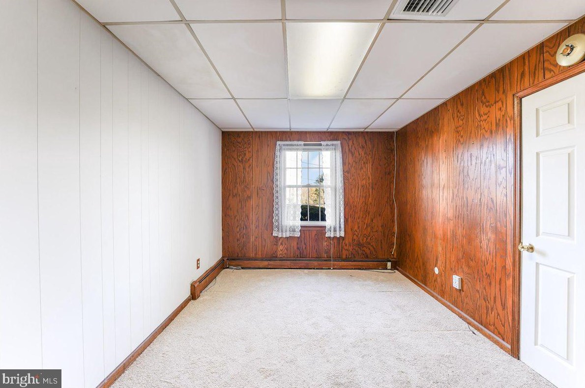 331 Caswallen Dr, West Chester PA  19380-4119 exterior