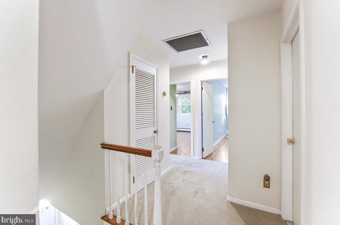 331 Caswallen Dr, West Chester PA  19380-4119 exterior