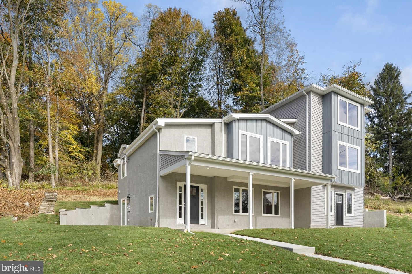 151 Old Lincoln Hwy, Frazer PA  19355-2532 exterior