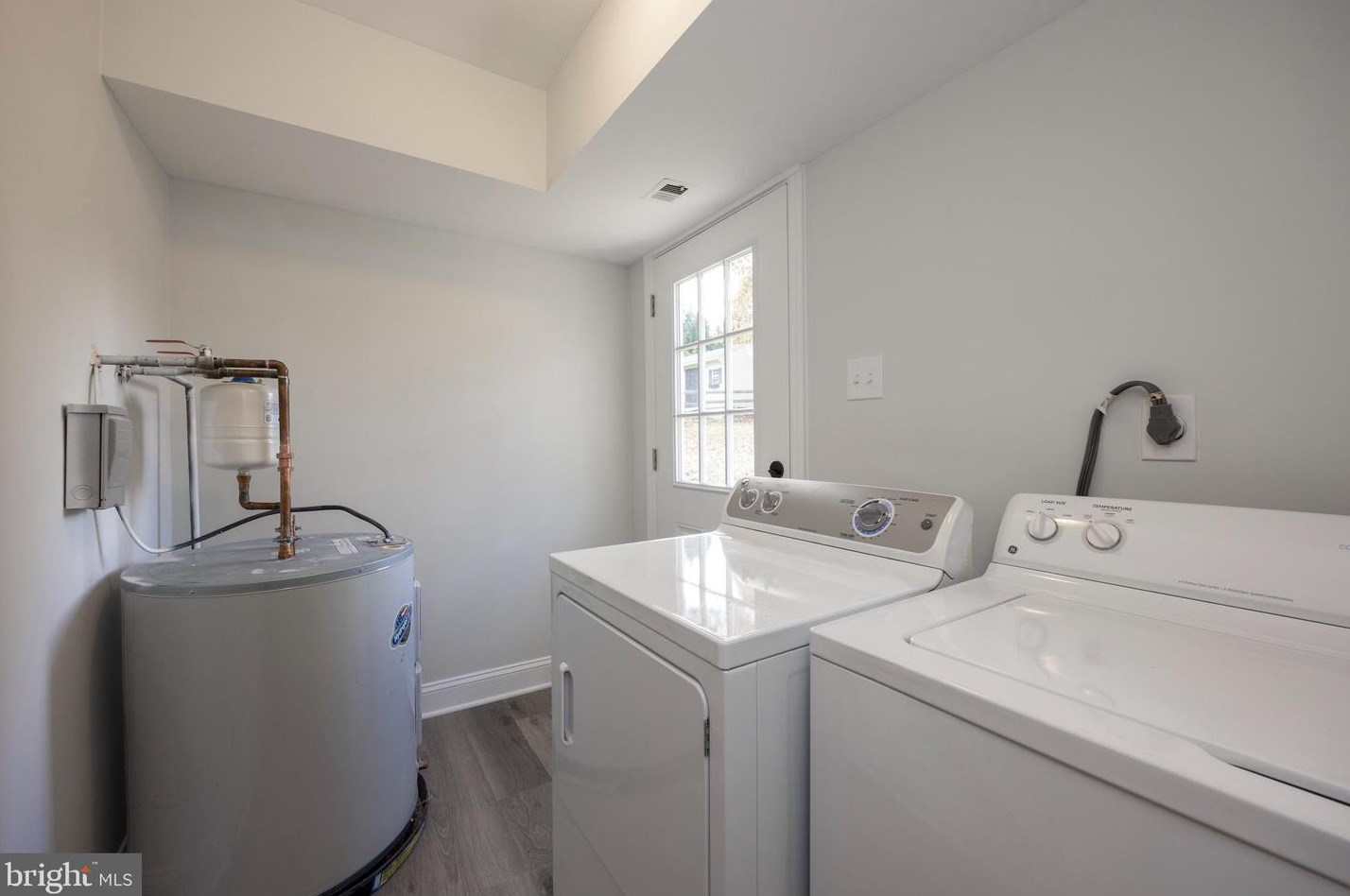 225 Colwyn Ter, West Chester PA  19380-1182 exterior