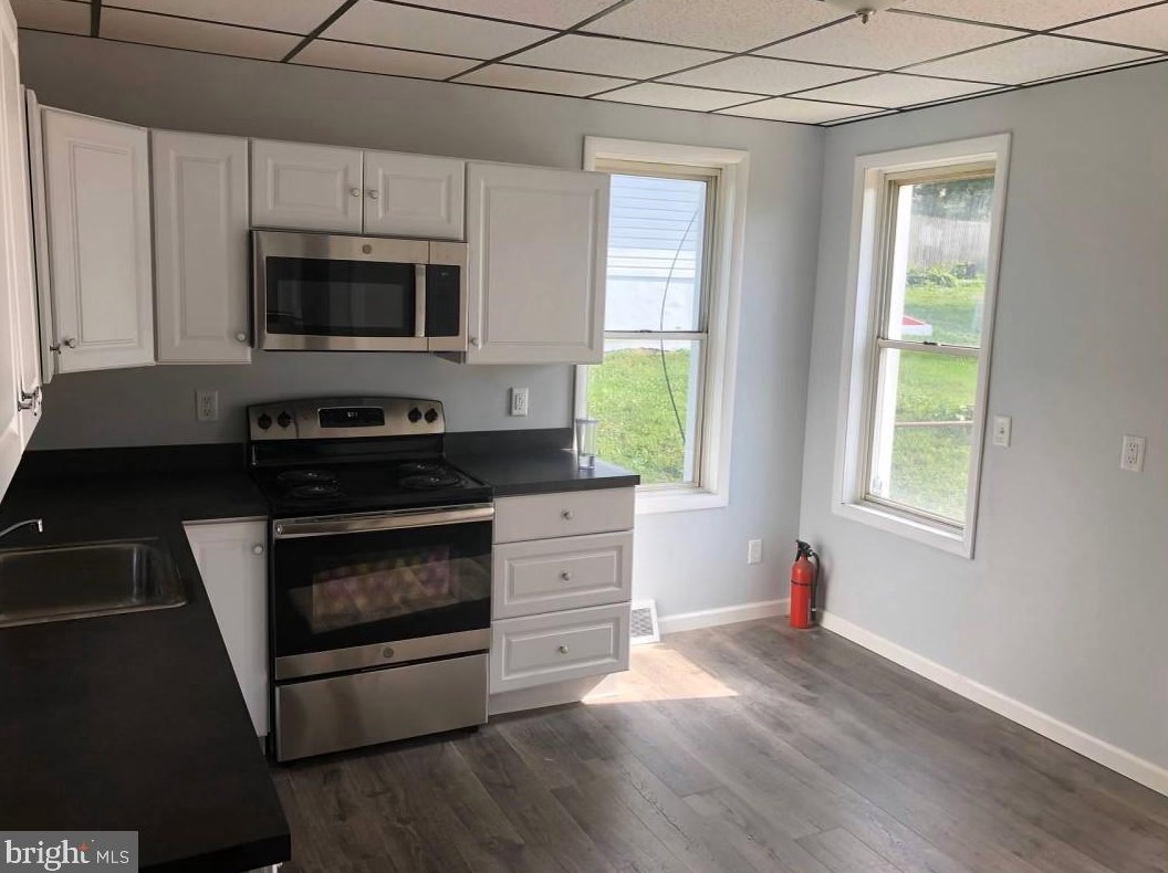 112 Chester Ave, Romansville PA  19320-3672 exterior