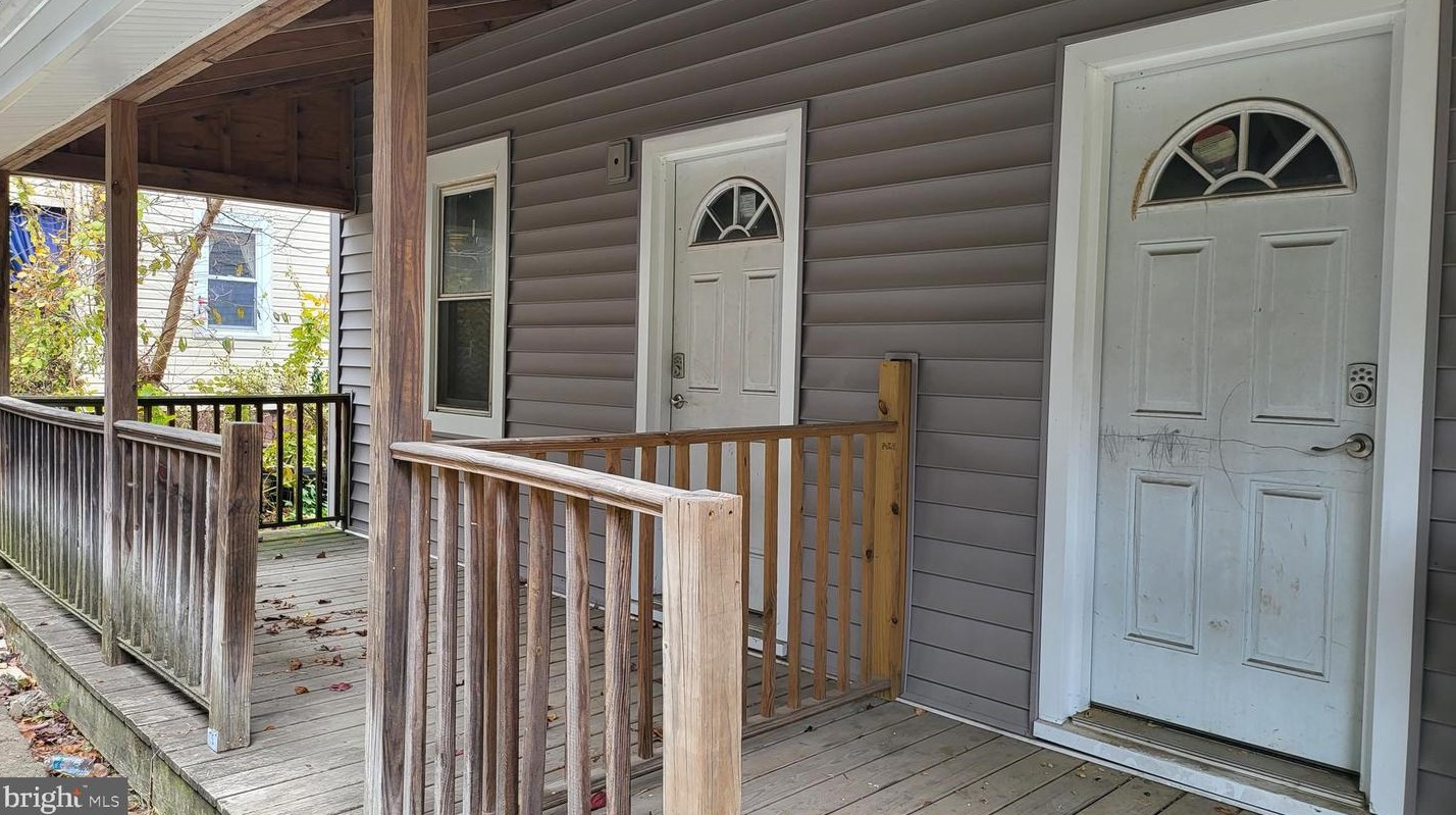 12 Woodland Ave, Coatesville PA  19320-3687 exterior